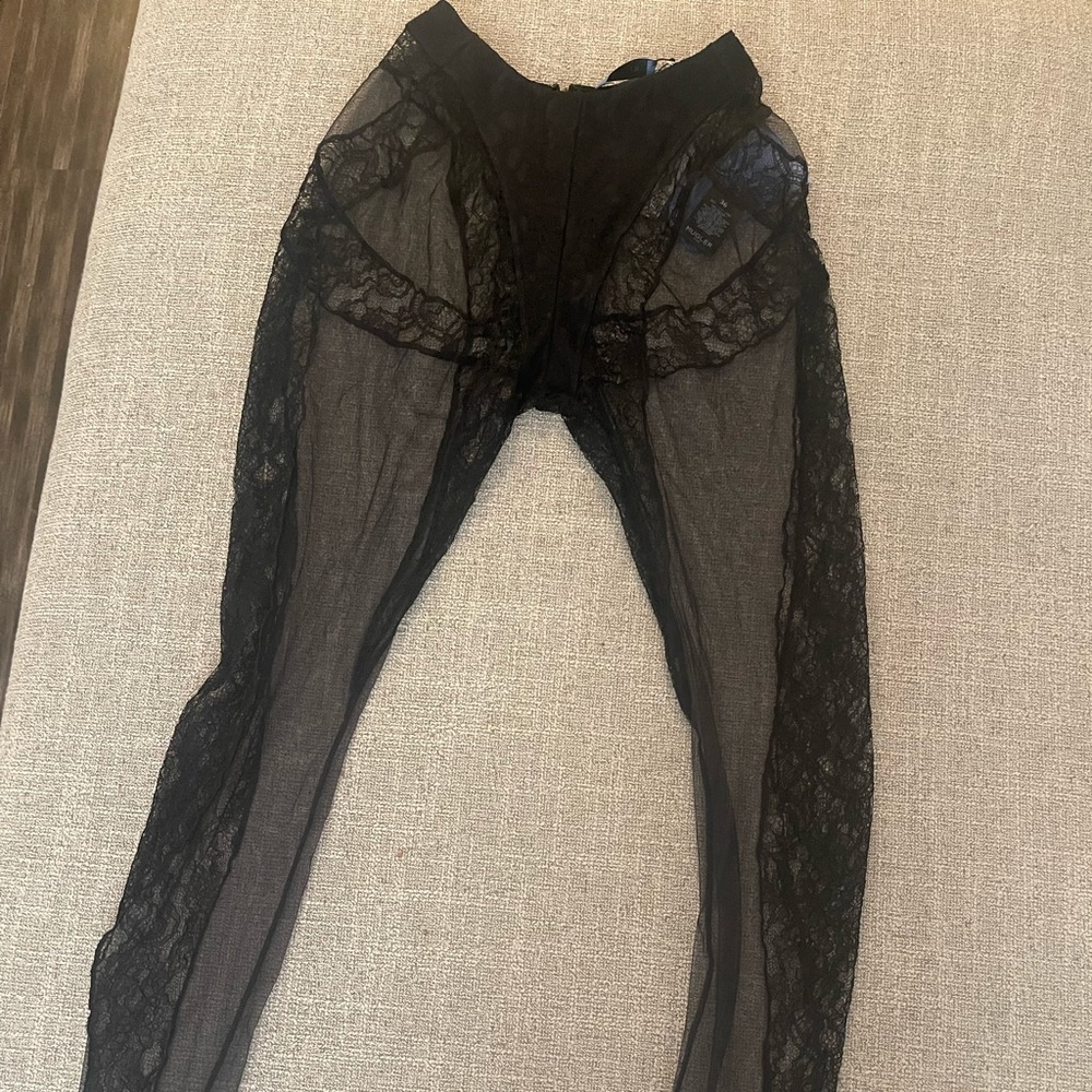NWT Mugler Lace leggings